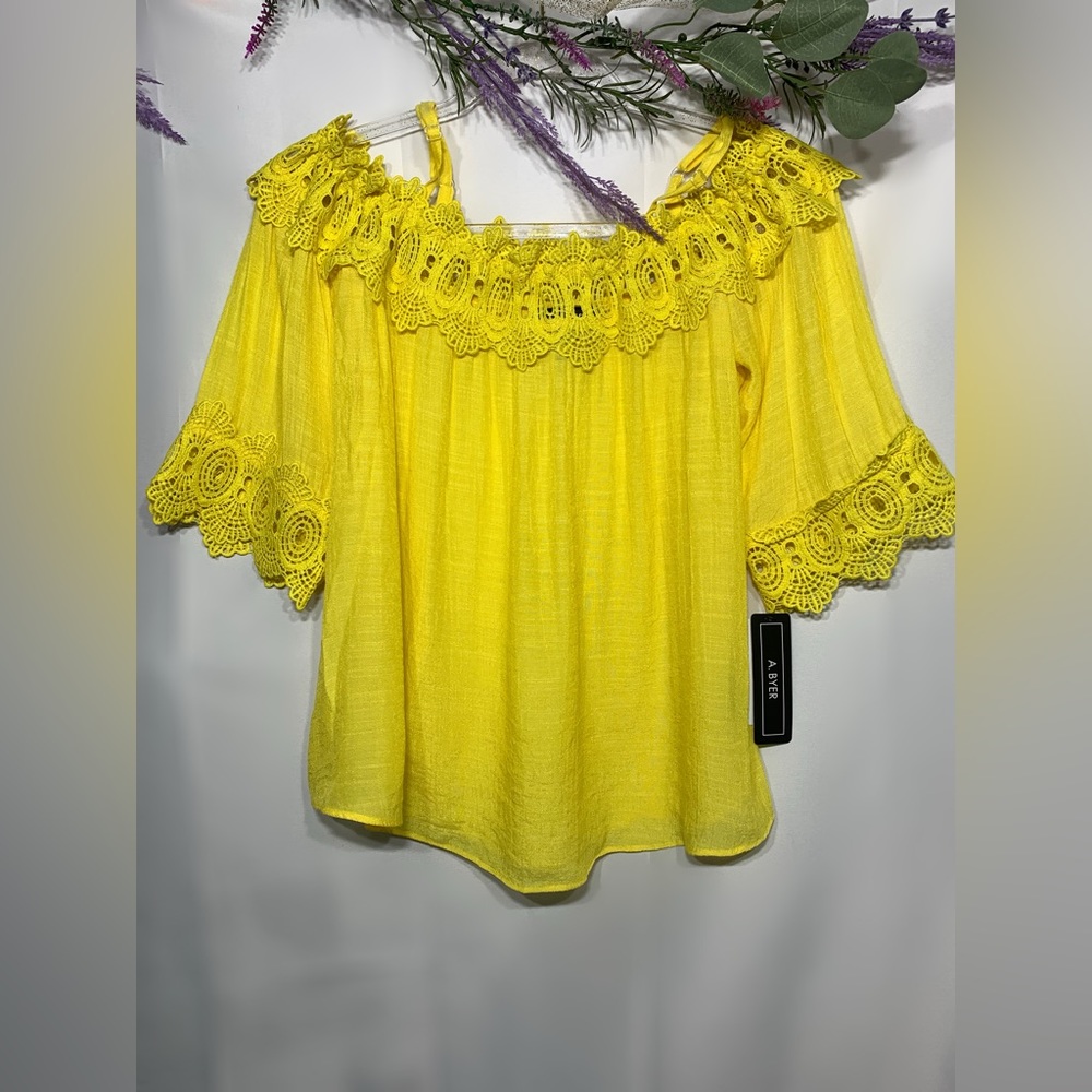 NWT A.BYER Off-the-Shoulder Top